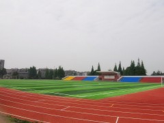 中學塑膠跑道施工案例